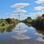 Alarma en Mataderos: se derrumbó la vereda en plena obra del Arroyo Cildañez