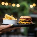 Se viene  “La Noche de las Hamburgueserías”: combos al 50% en todos los barrios