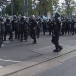 Tensión en la General Paz: la Policía de la Ciudad reprimió una protesta contra el cierre de 25.000 pymes