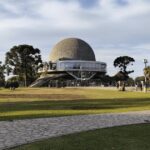 Costoso e imponente festejo de la independencia de EE.UU. en el Planetario que trajo polémica