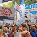 Rechazo gremial al nuevo protocolo porteño que obliga a denunciar a estudiantes